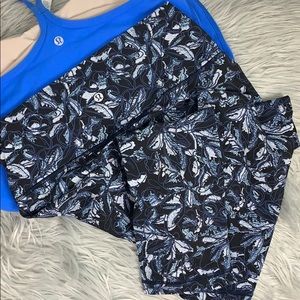 Blue Print Lululemon Wonder Under cropped leggings